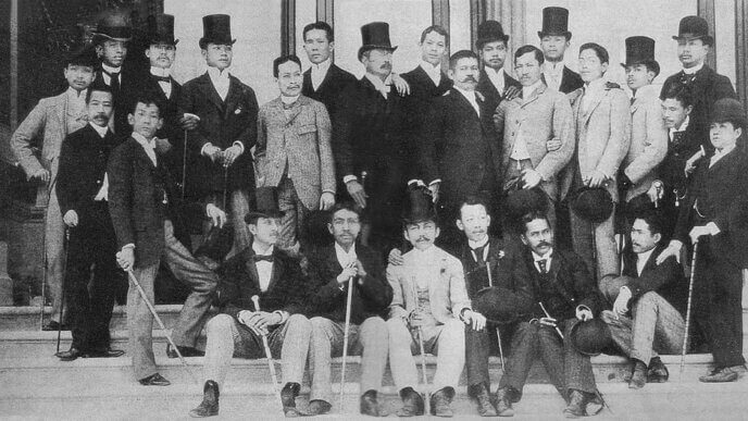 Illustrados in Europe in 1890 posing for a group photograph during the height of the Propaganda Movement.